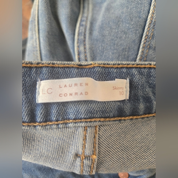 LC Lauren Conrad Distressed Skinny Jeans Size 10 - Picture 3 of 4